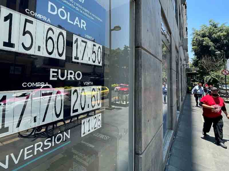 Inversionistas toman con cautela la información económica