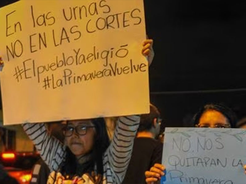 Fiscal de Guatemala amenaza con detener a líderes del partido del candidato favorito para ganar presidenciales
