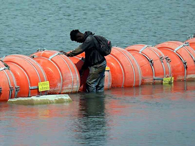 Boyas en río Bravo podrían afectar acuerdos con México, afirma el Departamento de Estado de EU