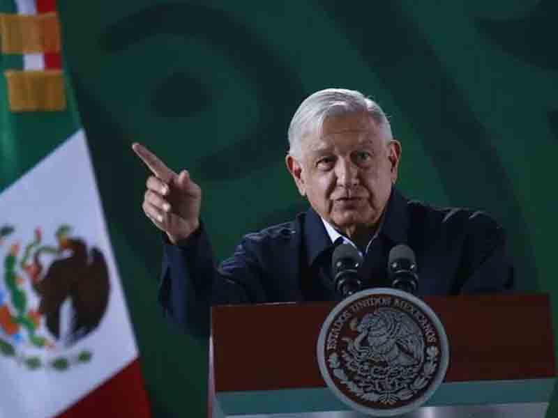 AMLO pide investigar a Xóchitl Gálvez por posible conflicto de interés