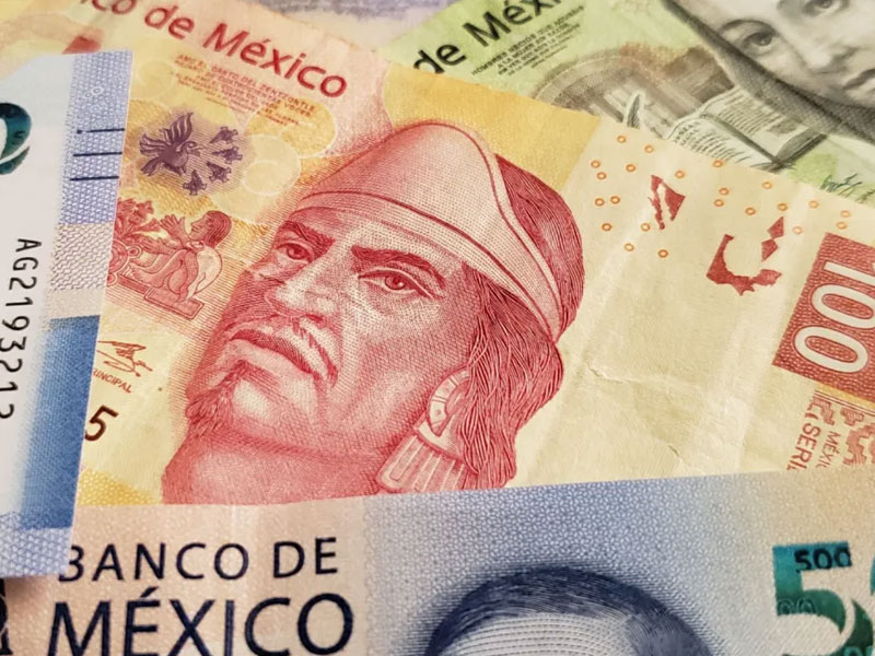 Peso termina estable tras alcanzar un nivel no visto desde 2015