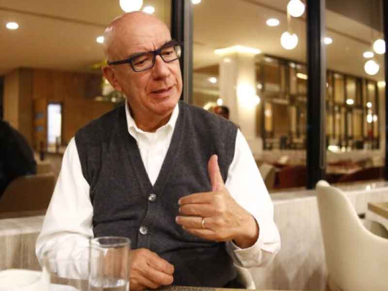 Afirma Dante que Ebrard 'es amigo'